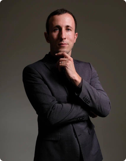 Юрист Алексей Гросс